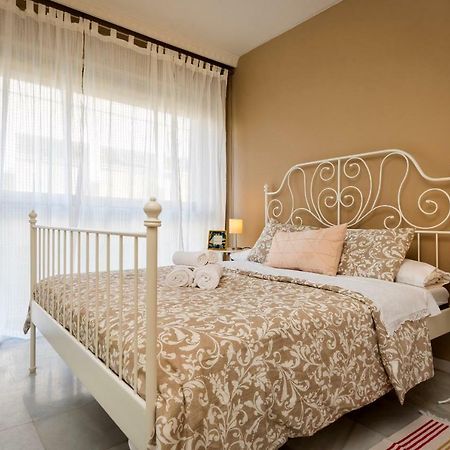 Hsh Suites Magdalena Seville Luaran gambar