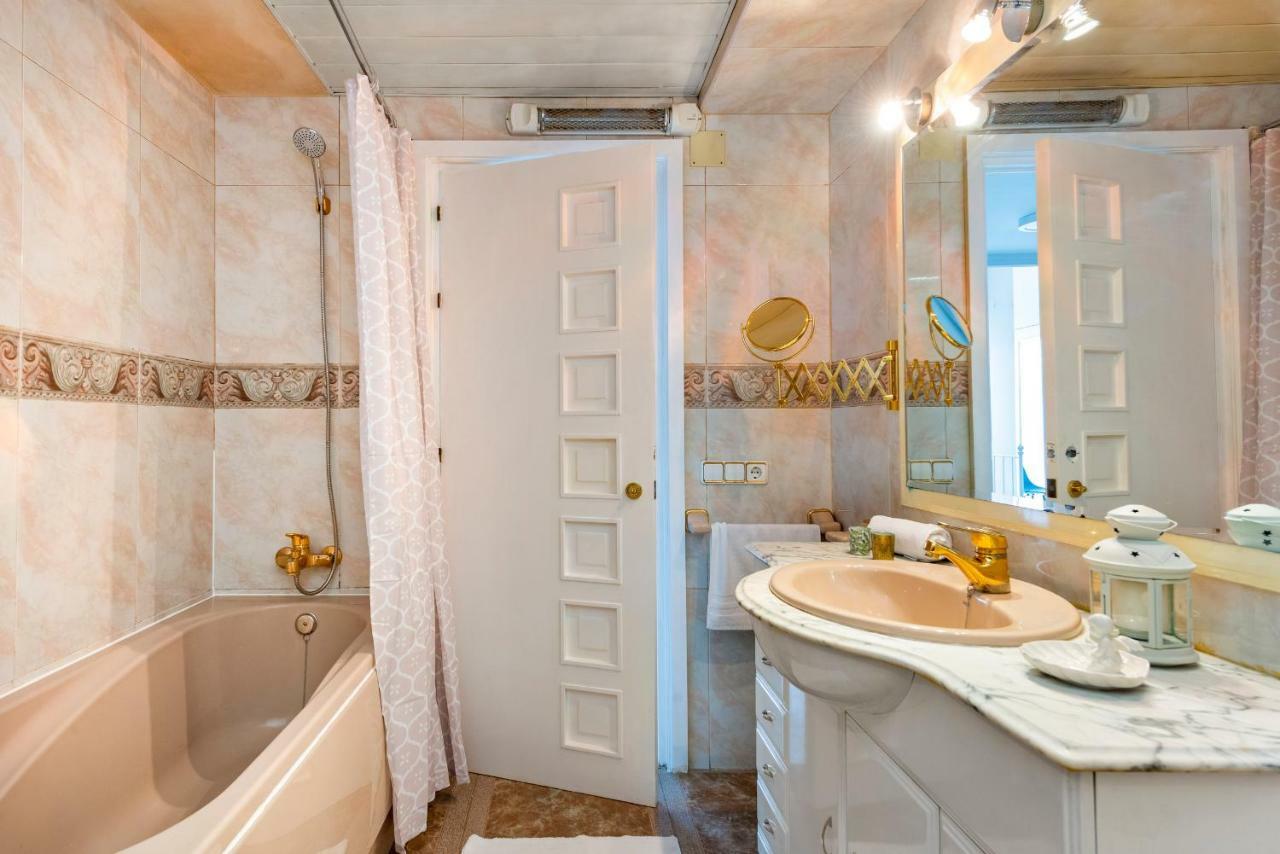 Hsh Suites Magdalena Seville Luaran gambar